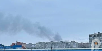 Луцьк атакували російські шахеди: у місті – пожежа на продуктових складах