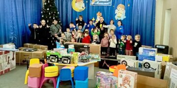 Мінзакордонних справ та Генконсульство у Стамбулі підтримали дітей з Шостки