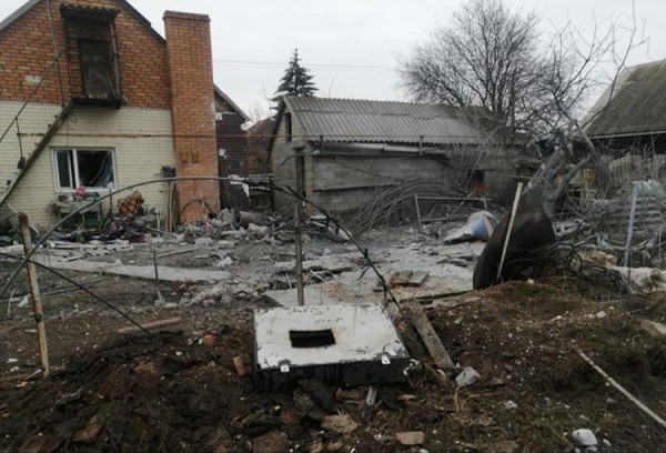 На Нікопольщині через ворожий обстріл постраждала жінка, побито багато будинків