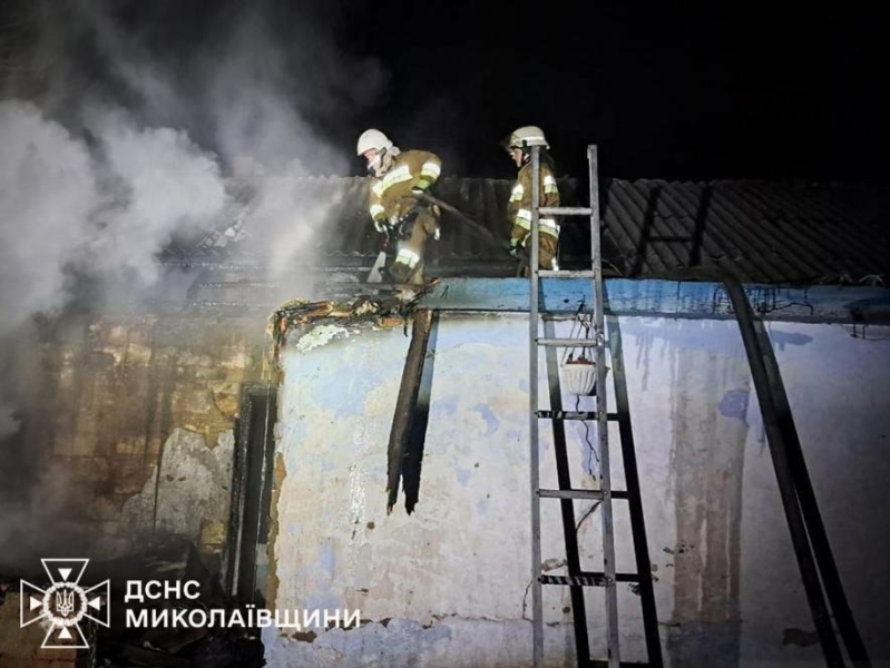 Нічна пожежа на Вознесенщині: рятувальники врятували будинок від знищення, - ФОТО
