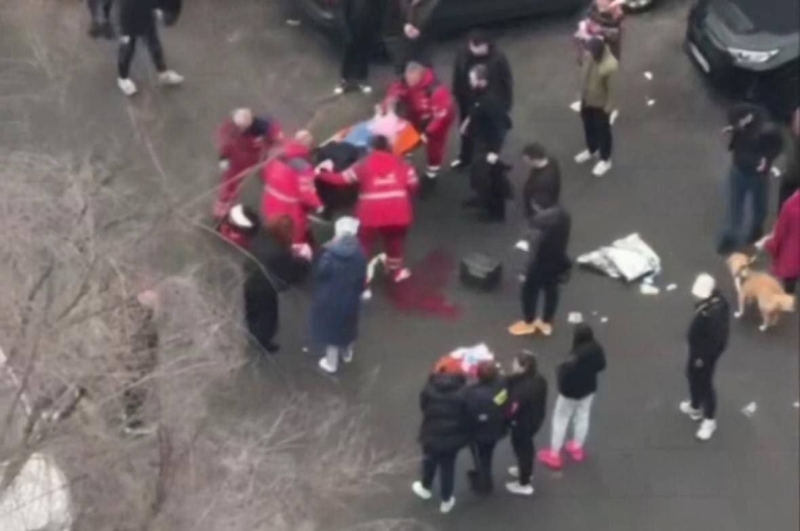 Ракетний удар по Дніпру: є загиблі та поранені