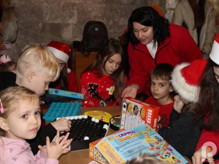 У Луцьку організували масштабний Різдвяний ігроленд для дітей громади. ФОТО