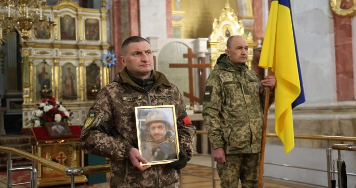 У Луцьку попрощалися із загиблим військовослужбовцем Сергієм Коровіцьким