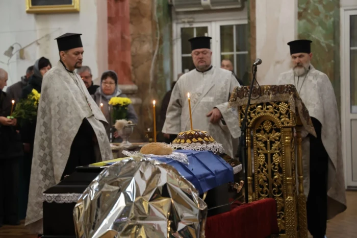 У Луцьку попрощалися із загиблим військовослужбовцем Сергієм Коровіцьким