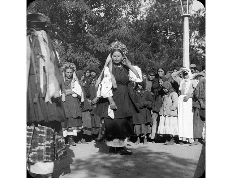 У соцмережі показали унікальні світлини з історії нашого краю