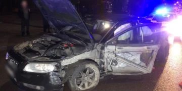 Вкрав авто і в’їхав у маршрутку: подробиці аварії у Луцьку. ФОТО