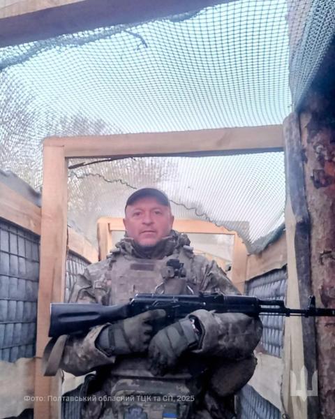 Воював у Повітряних силах, морській піхоті, танковій бригаді та теробороні: кавалер ордена “За мужність” розповів свою історію