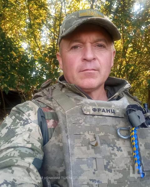 Воював у Повітряних силах, морській піхоті, танковій бригаді та теробороні: кавалер ордена “За мужність” розповів свою історію