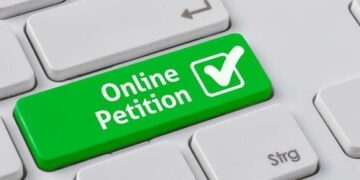 Зареєстровано петицію про облаштування перехресного пішохідного переходу в Сумах