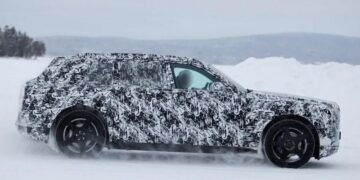 Альтернатива Cullinan: новітній електрокросовер Rolls-Royce вперше потрапив на фото