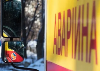 Куди дзвонити, якщо зникло світло, вода чи опалення: повний список служб Києва