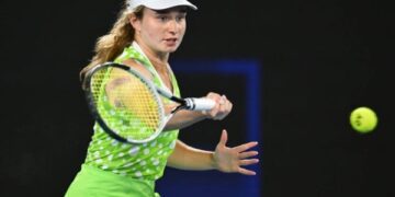 Снігур залишає суперницю позаду та йде далі в AO-2026