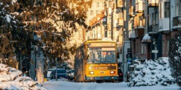 “Тролейбуси, котельні та лікарні тепер підпадають під графіки відключень світла”: у Тернополі зробили попередження (ВІДЕО)