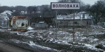 Окупована Волноваха залишилася без світла: після нічної атаки зупинилося залізничне сполучення з Донецьком