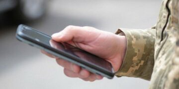 Куди військовим та їхнім родинам на Хмельниччині звертатися по юридичну допомогу