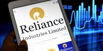 Найбільший НПЗ Індії відновив імпорт нафти з Росії – ЗМІ