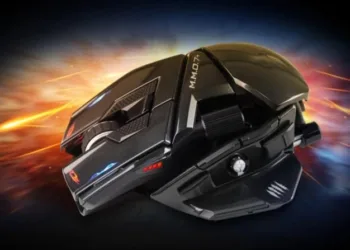 Пальців не вистачить: представлено геймерську мишу Mad Catz MMO 7+ з двадцять однією програмованою кнопкою