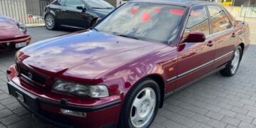 У київського колекціонера з’явилася Honda Legend 1995 року в ідеальному стані (ФОТО)