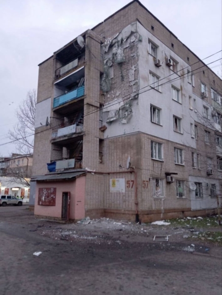 Протикорабельна ракета &laquo;Нептун&raquo;, дрони та спалахи біля аеродрому: ніч потужних вибухів у Мелітополі та Бердянську