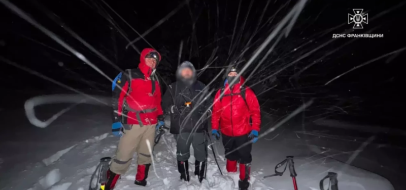 Не зміг самостійно спуститися: на Говерлі шукали туриста