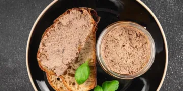 Краще, ніж з магазину: простий рецепт домашнього печінкового паштету