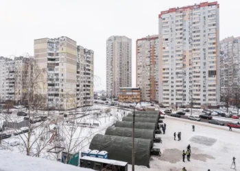 Бахматов пропонує робити на Троєщині вбиральні «як у селі» в разі проблем із каналізацією