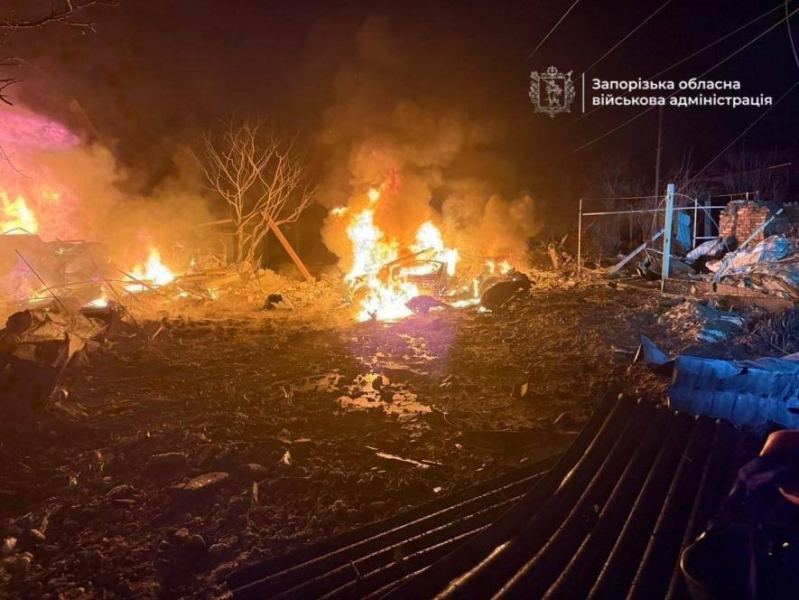 Запоріжжя знову під ворожою атакою: поранено жінку, є руйнування у приватному секторі