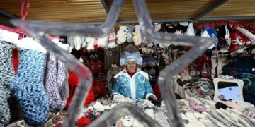 В Росії закрилися сотні магазинів одягу з 2025 рік