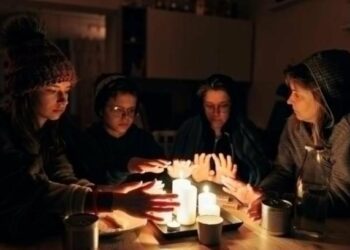 “Світла може не бути добу”: Франківськ готують до жорстких відключень