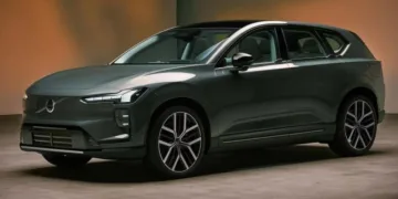 Volvo розкрила характеристики та ціни на електричний EX60