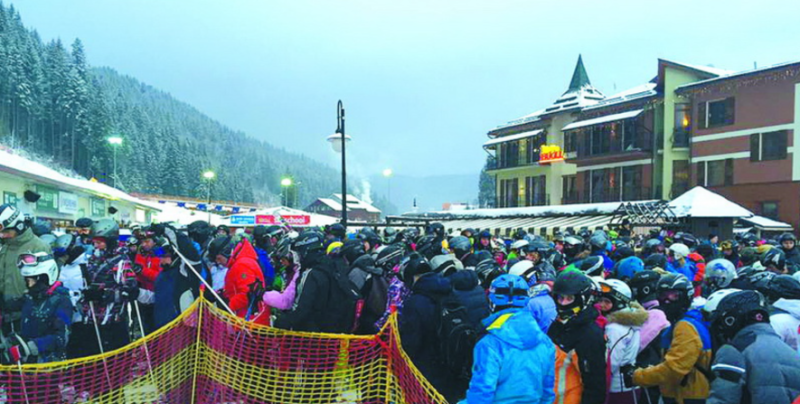Діарея як бонус до "лакшері" відпочинку: гості Буковелю масово хворіють після їжі та води