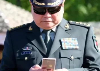 Сі Цзіньпін почав масштабну чистку армії: під слідством головні генерали Китаю