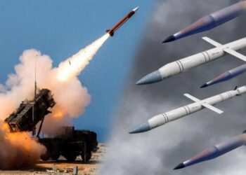 Можливий масований удар: Зеленський та посольство США попередили українців про небезпеку