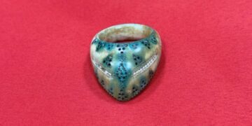 У Туреччині знайшли перстень лучника з перлинами віком понад 800 років