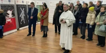 Лодзь приймає виставку українського митця «Трибунал для Росії», – ФОТО