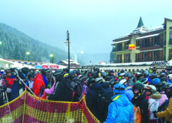 Діарея як бонус до “лакшері” відпочинку: гості Буковелю масово хворіють після їжі та води