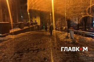 Київ та область накрив рідкісний крижаний дощ: неймовірні фото небезпечної стихії