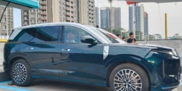 Новий флагман BYD уперше показали без камуфляжу: що відомо про новинку (ФОТО)