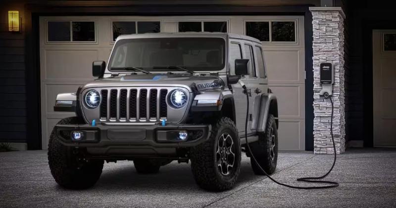 Stellantis припинив виробництво плагін-гібридів Jeep і Chrysler у Північній Америці