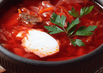 Запаси тануть – ціни ростуть: в Україні стрімко здорожчав один з овочів борщового набору