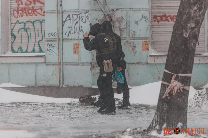 БІЛА ЗАМЕТІЛЬ ТА ХУРДЕЛИЦЯ У ДНІПРІ: ЯК ЗМІНИЛИСЯ ВУЛИЦІ МІСТА ВНАСЛІДОК СНІГОПАДУ ТА ХУРТОВИНИ