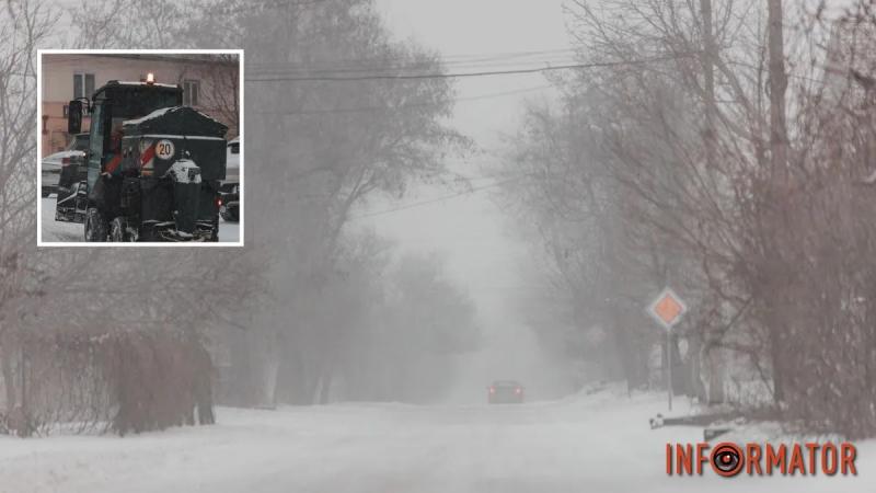 БІЛА ЗАМЕТІЛЬ ТА ХУРДЕЛИЦЯ У ДНІПРІ: ЯК ЗМІНИЛИСЯ ВУЛИЦІ МІСТА ВНАСЛІДОК СНІГОПАДУ ТА ХУРТОВИНИ