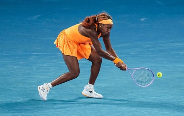 Гауфф зламала ракетку після поразки Світоліній