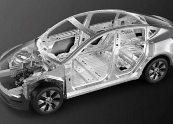 Європа змінює виробництво електрокарів: як автовиробники хочуть знизити ціни