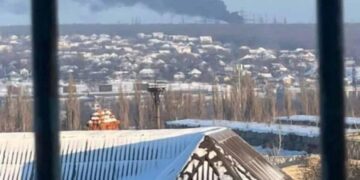 Українські дрони атакували електропідстанцію в окупованому Луганську, – ФОТО, ВІДЕО