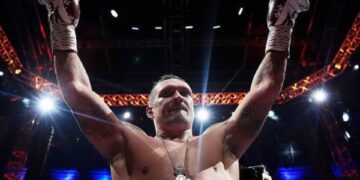 Усик став лідером рейтингу P4P від ESPN