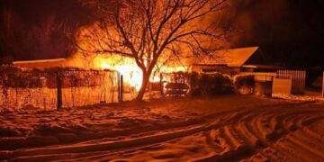 У Запоріжжі виникла пожежа внаслідок ворожого влучання