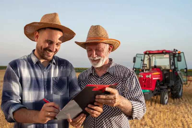 ЧОМУ ФЕРМЕРАМ ВАРТО ТА ЯКОМОГА ШВИДШЕ ОНОВИТИ СТАТУТИ СВОЇХ ГОСПОДАРСТВ