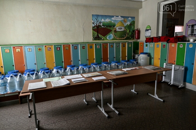 У Запоріжжі в цілодобовому режимі працюють Пункти незламності: як вони виглядають та які послуги готові надати, - ФОТОРЕПОРТАЖ