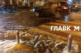 Київ та область накрив рідкісний крижаний дощ: неймовірні фото небезпечної стихії